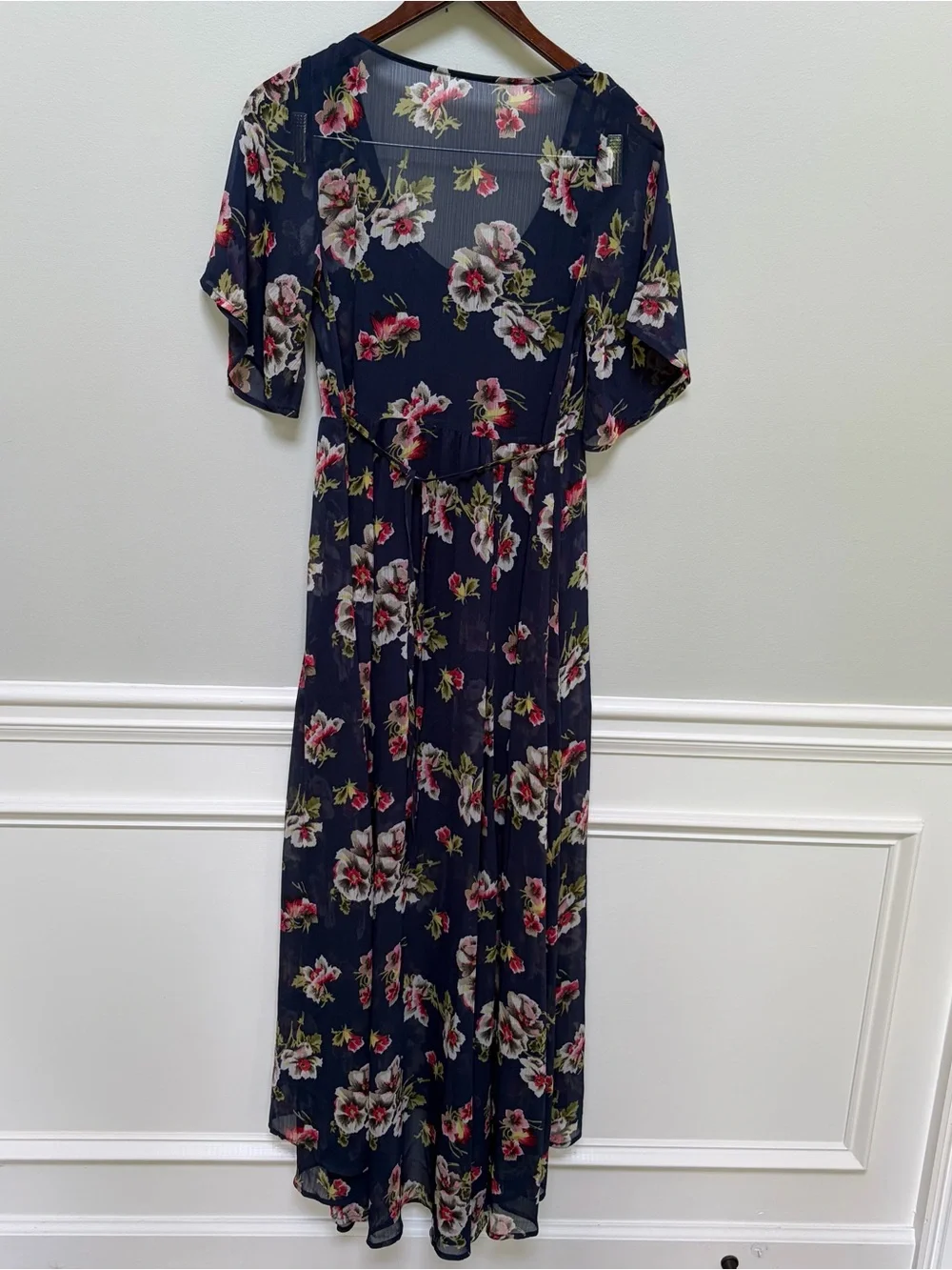 Abercrombie & Fitch EUC Navy Floral Maxi Dress with Pink and Cream Blooms XS